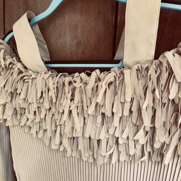 VTG 90s Kaelyn Max Womens Fringe Bell Sleeve Top Beige Cold Shoulder Fairy XL - Picture 9 of 10